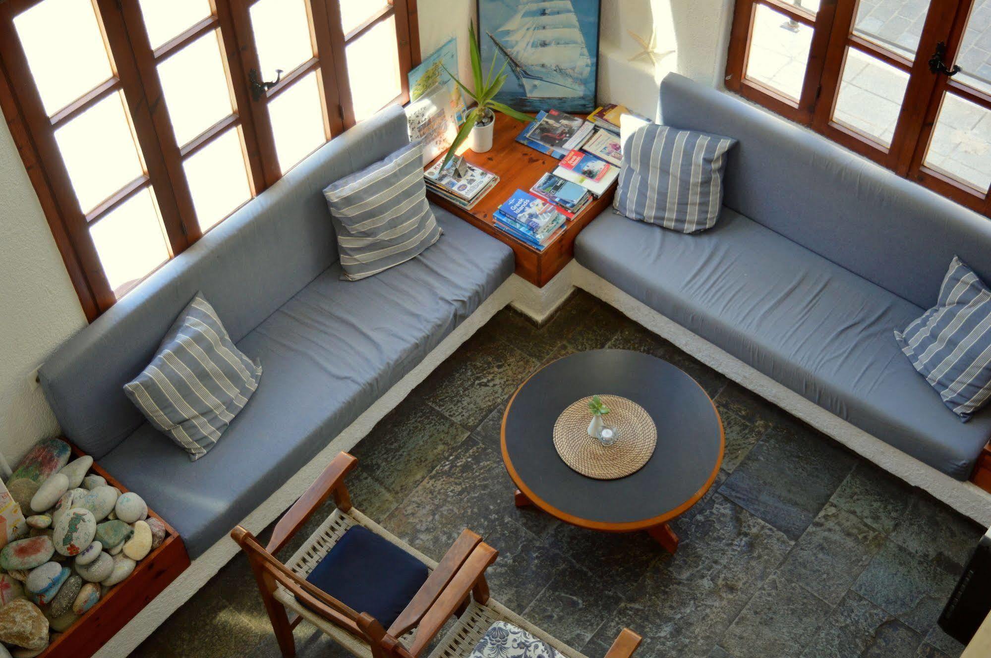 Mantraki Hotel Apartments อายิโอสนิโกลาโอส ภายนอก รูปภาพ